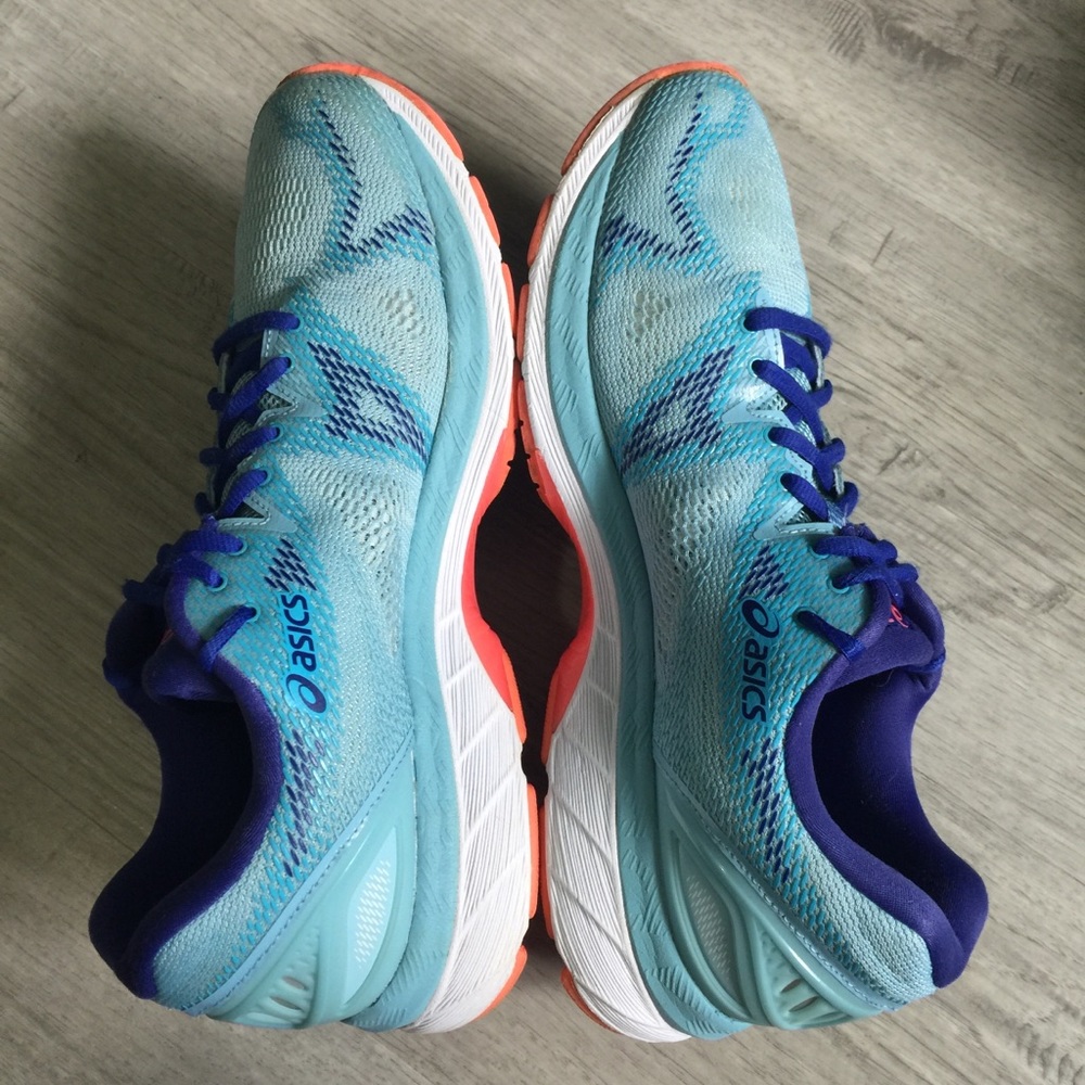 ASICS Gel-Nimbus 20 Women's Running Sneakers - Picture 4 of 6